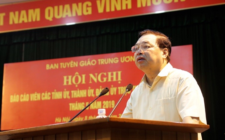 tuyen truyen sau rong anh 1