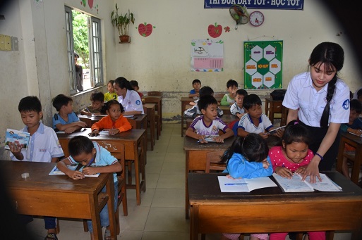 Khai giang lop he 2018 Vinh Quang 2