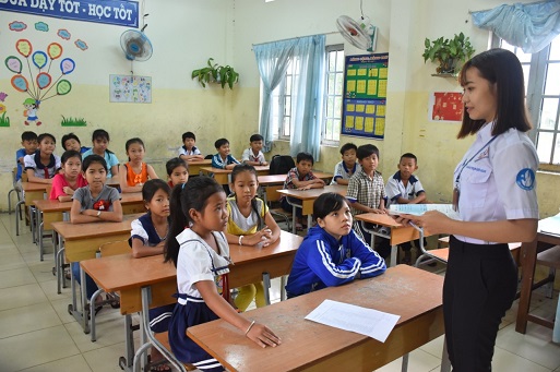 Khai giang lop he 2018 Vinh Quang 5