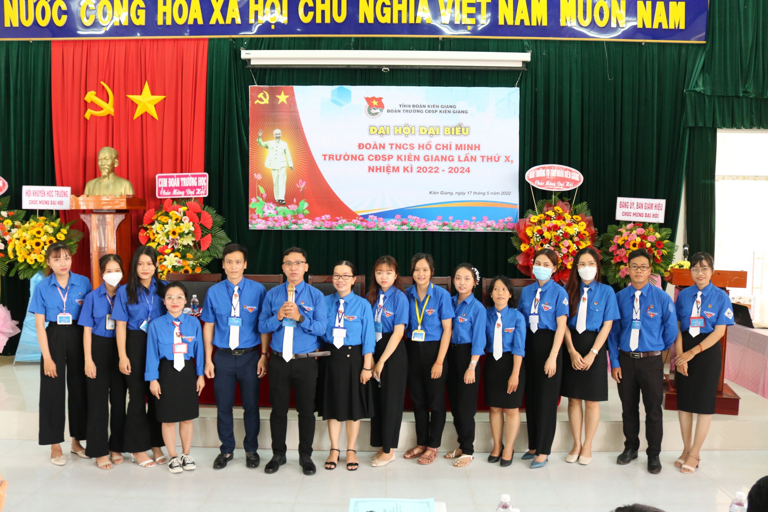 9dde31aa9a175b490206 2